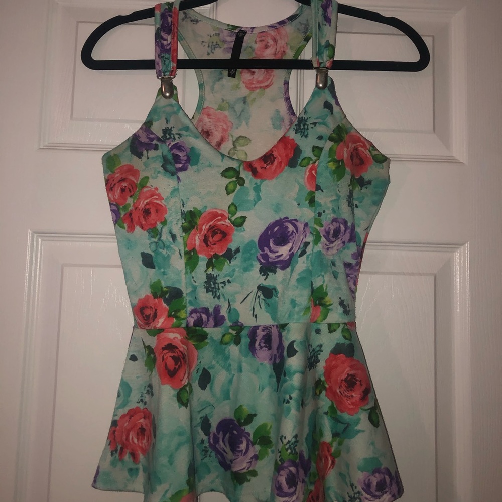 Love Culture Floral peplum tank